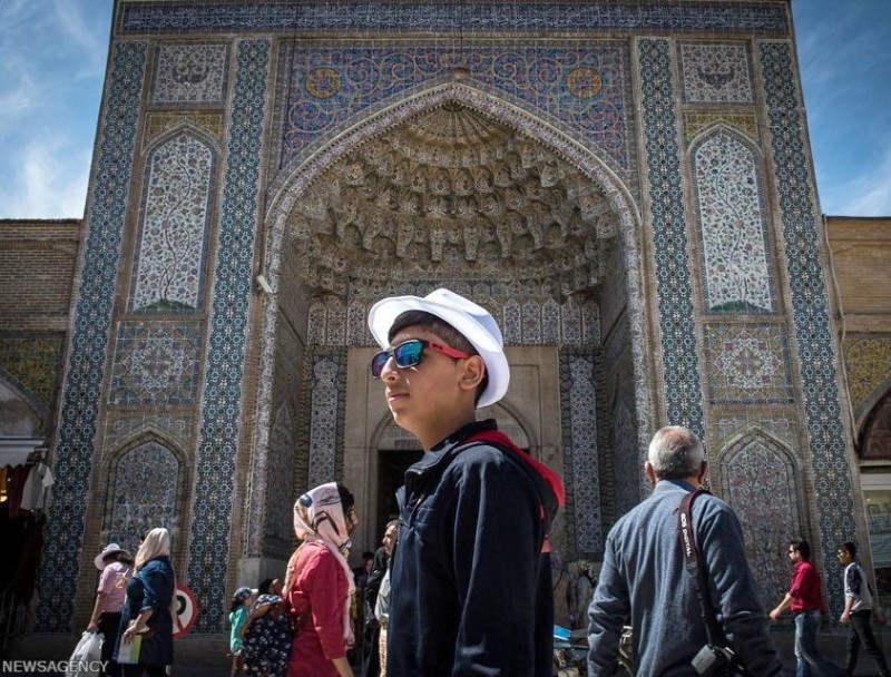 Туристы в Ширазе, Иран